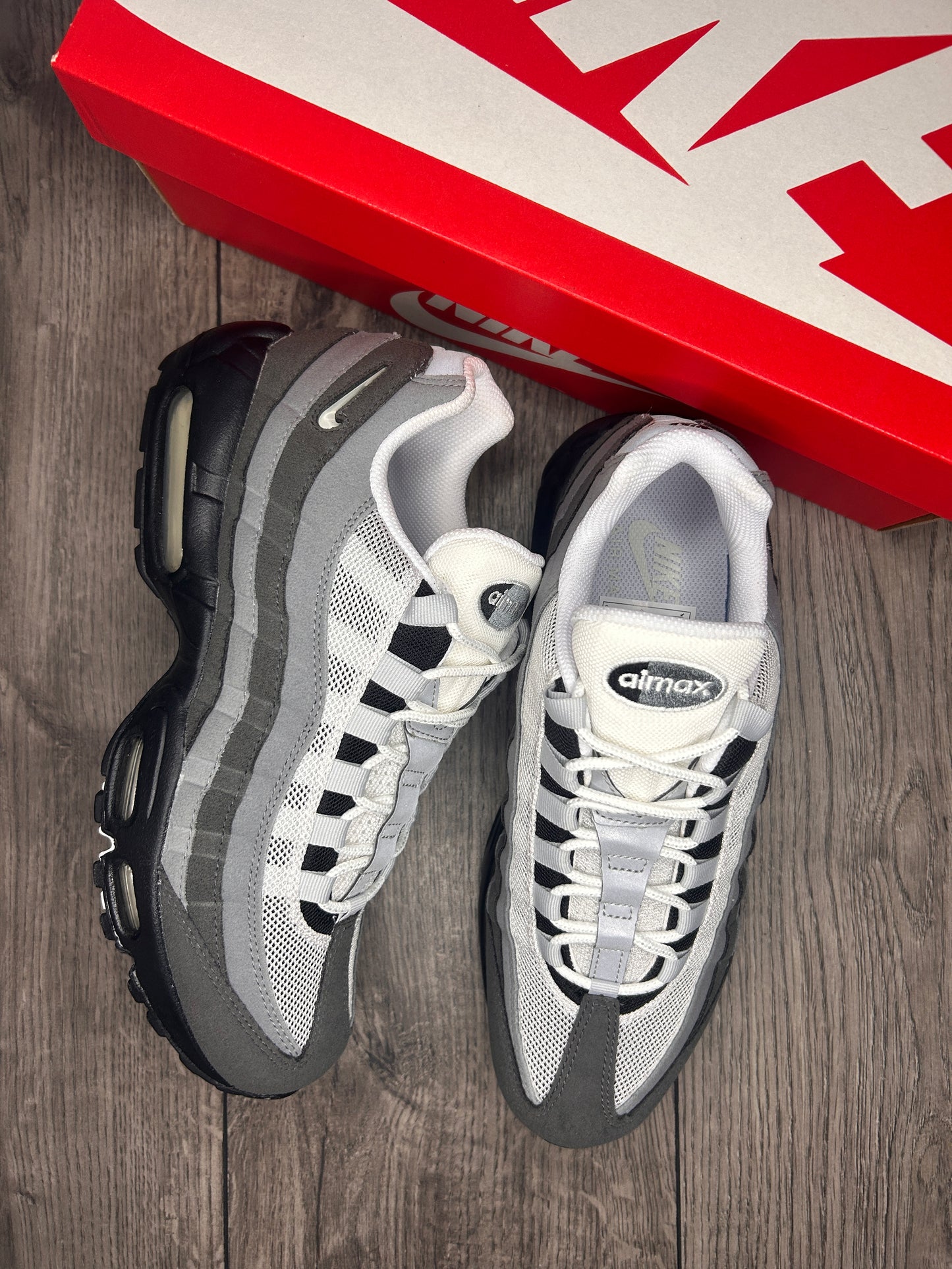 Nike Air Max 95 Grey Jewel
