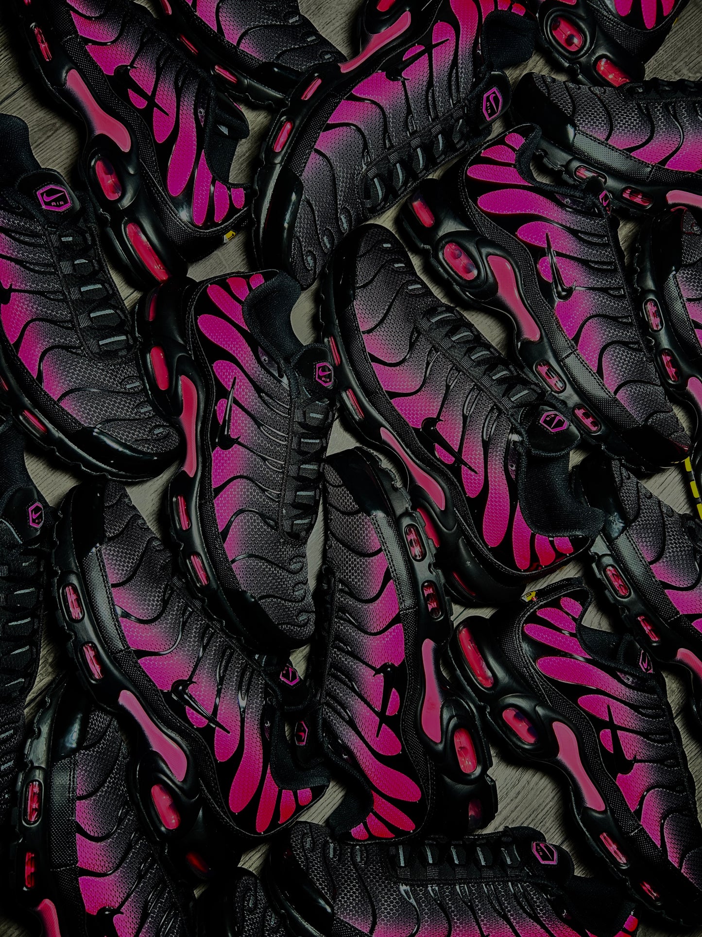 Nike Air Max Plus TN Hyper Pink