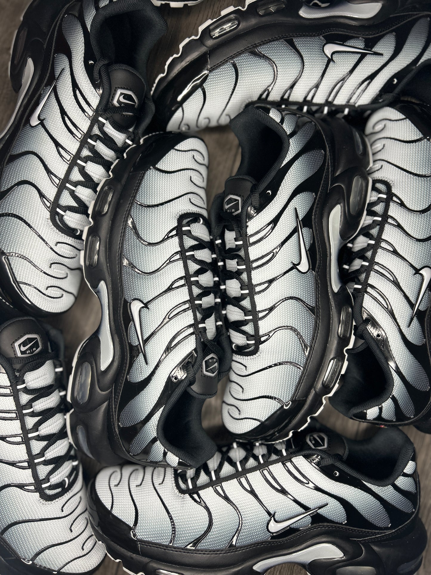 Nike Air Max Plus TN Wolf Grey’s
