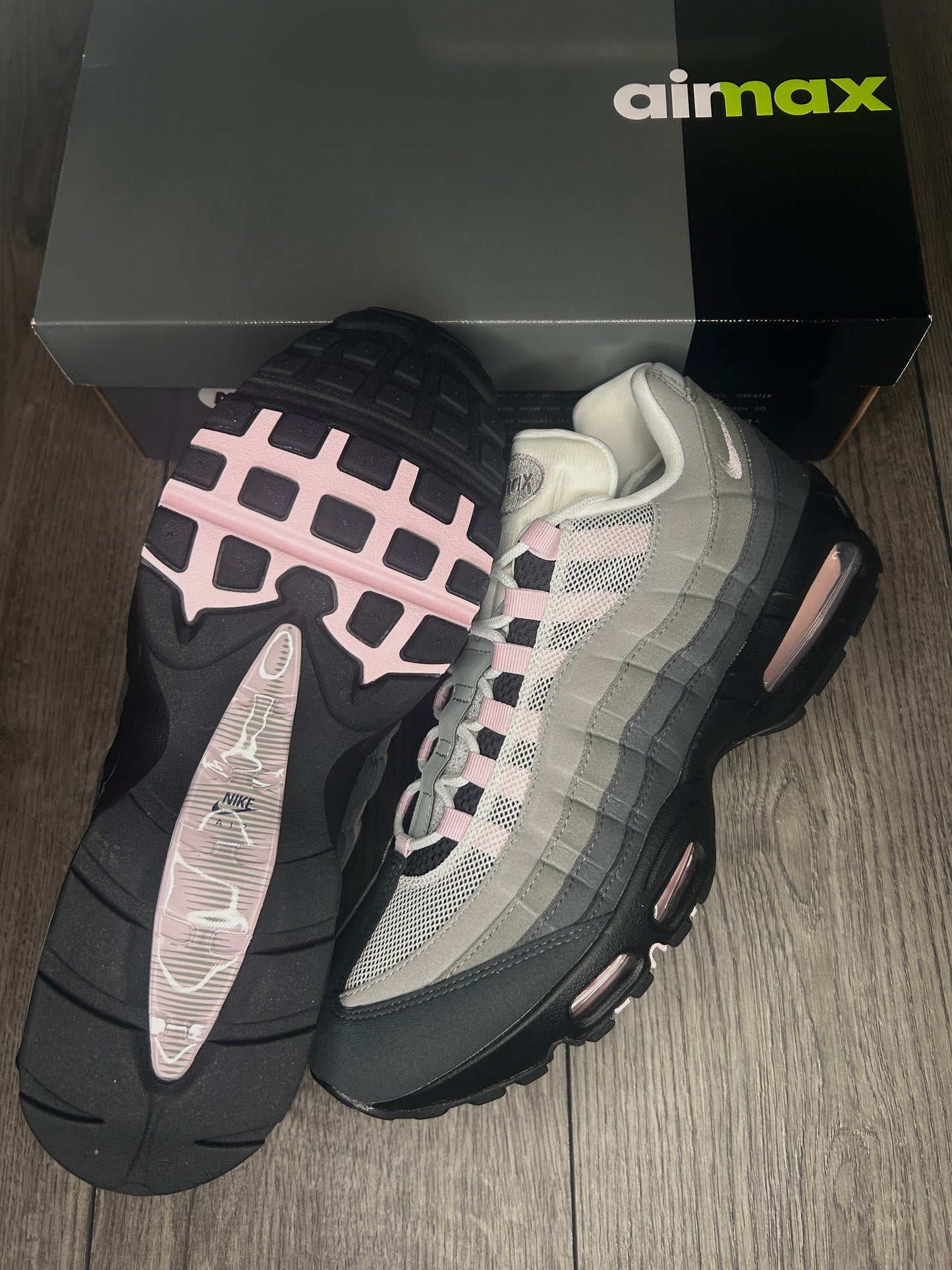 Nike Air Max 95 Pink Foam Big Bubble