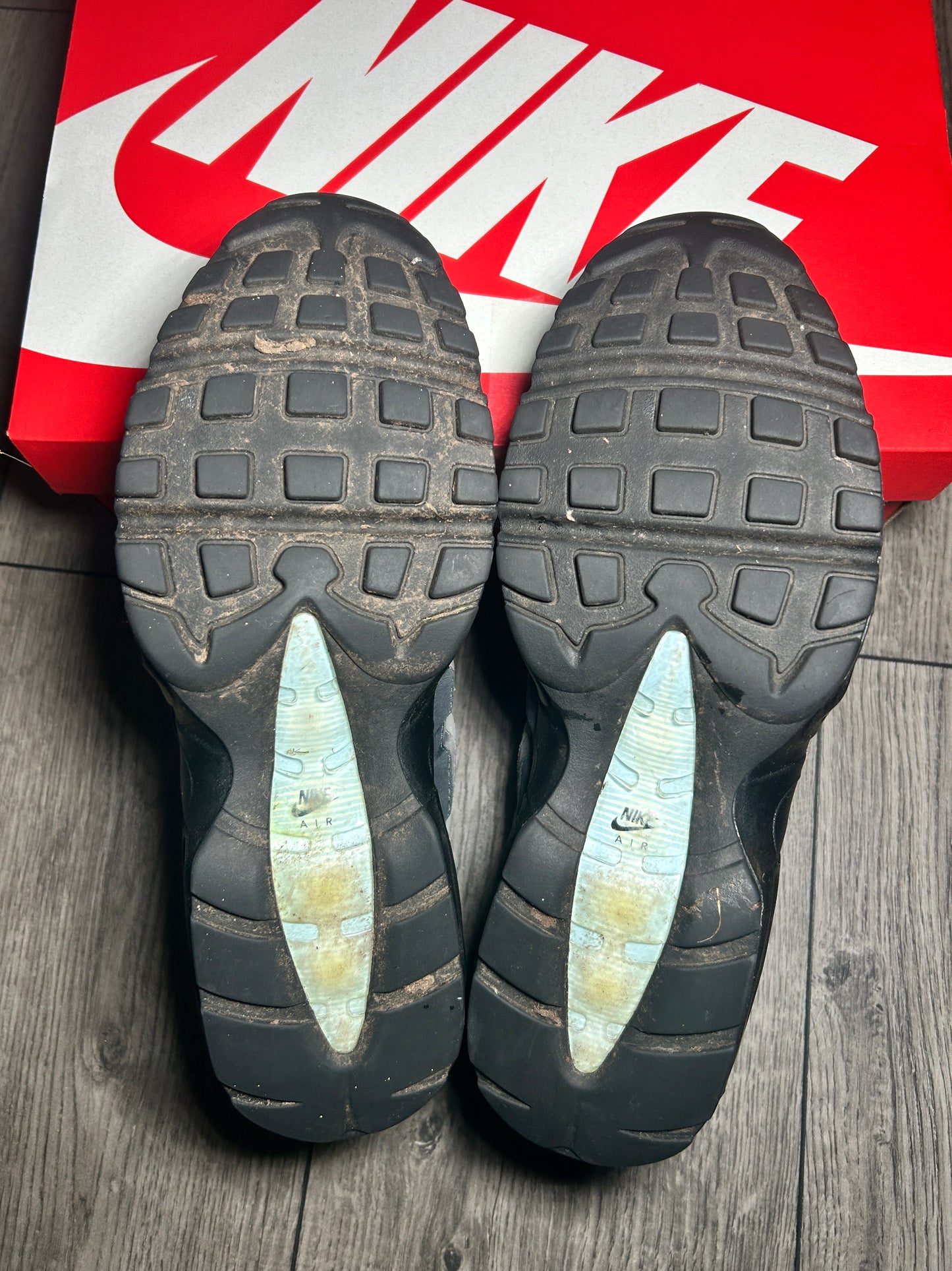 Nike Air Max 95 Aluminium Used
