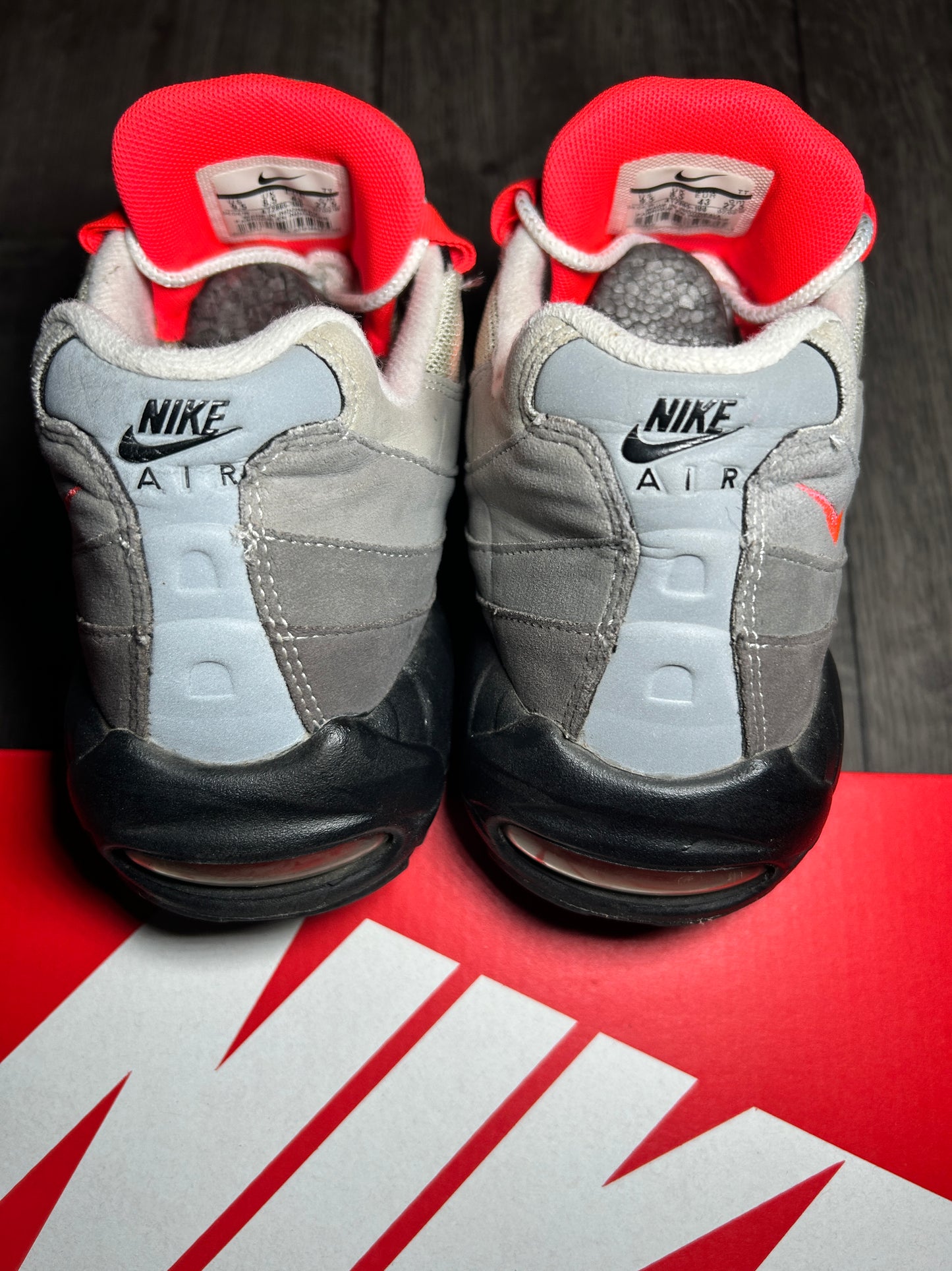 Nike Air Max 95 Solar Red Used