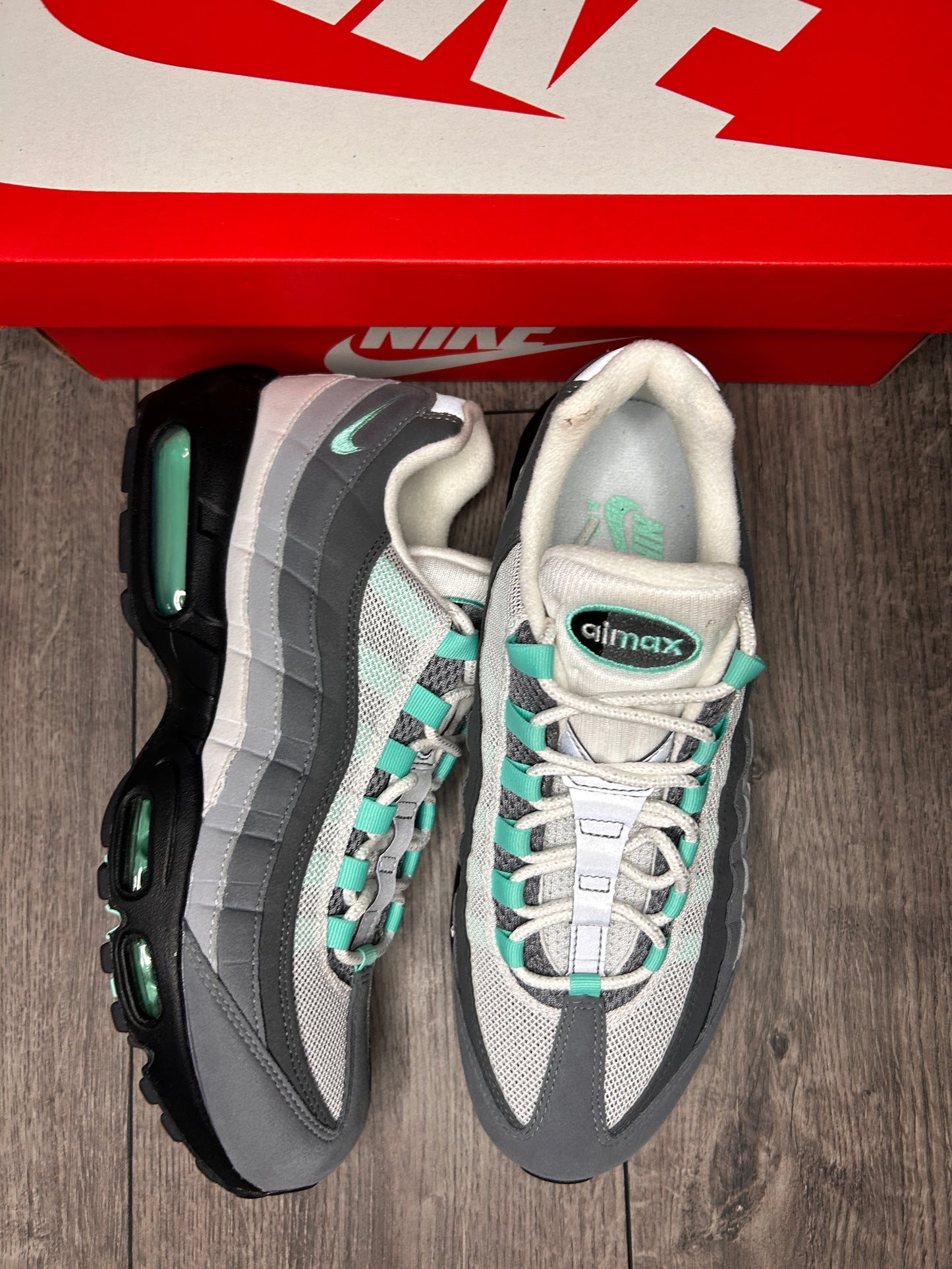 Nike Air Max 95 Hyper Turquoise