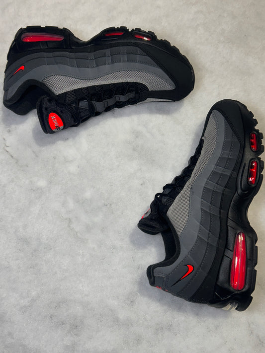 Nike Air Max 95 Dracula