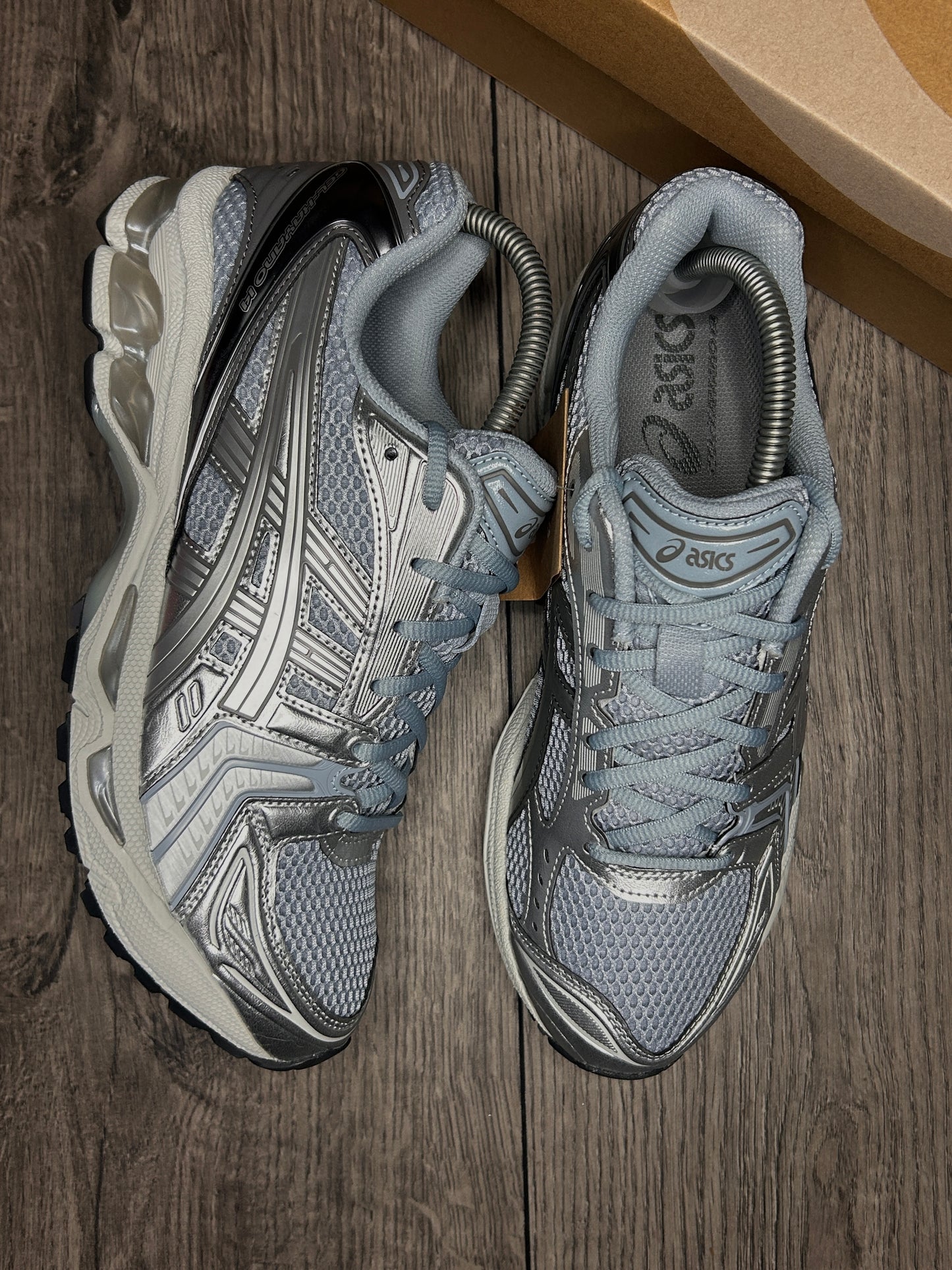 Asics Kayano 14's Dolphin Grey