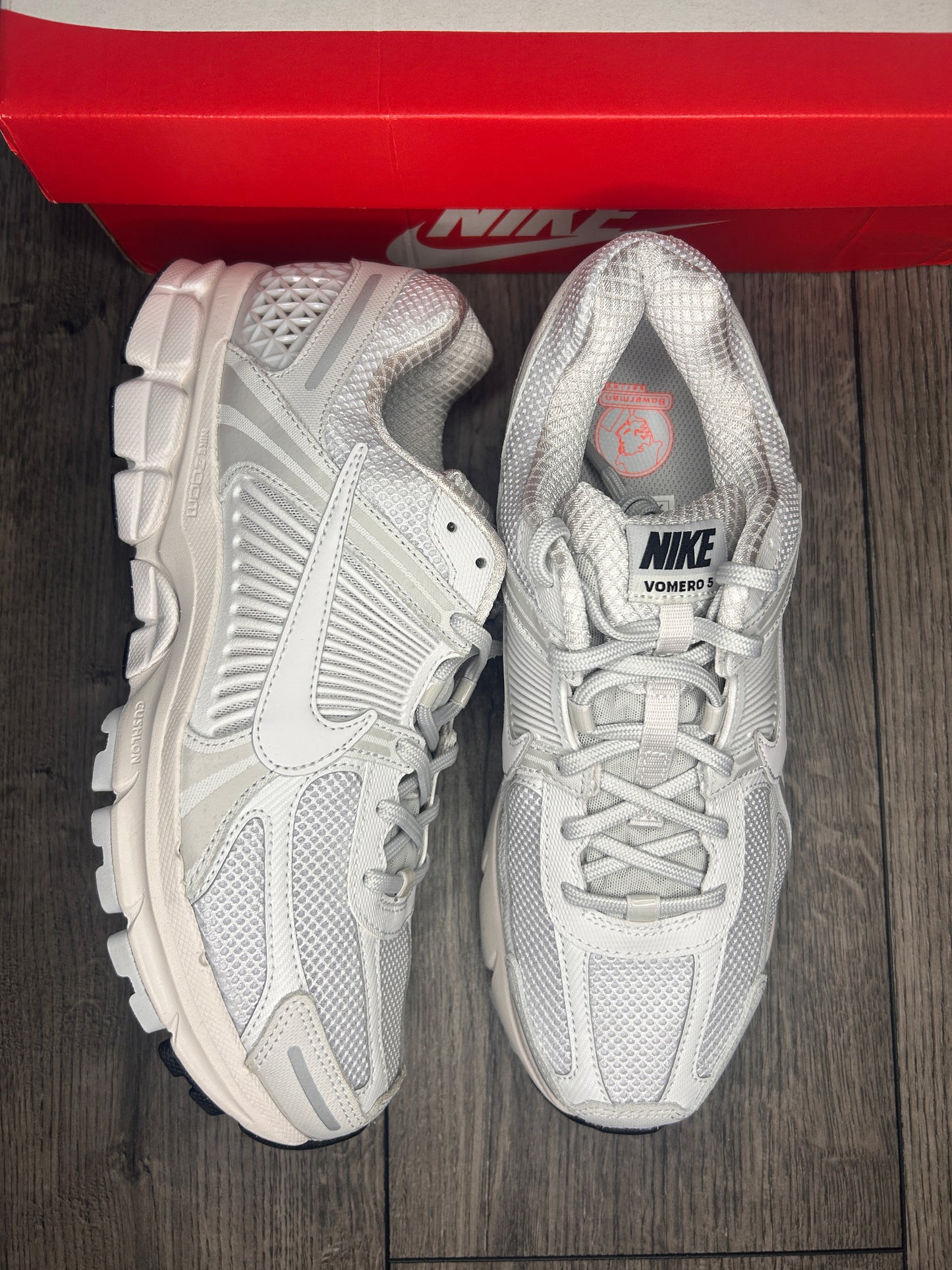 Nike Vomero Grey