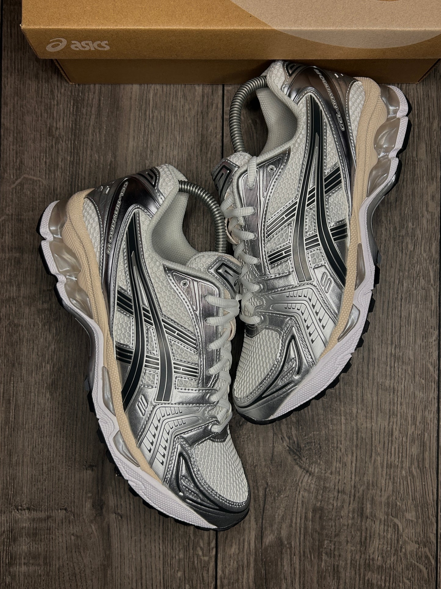 Asics Kayano 14's Graphite Grey