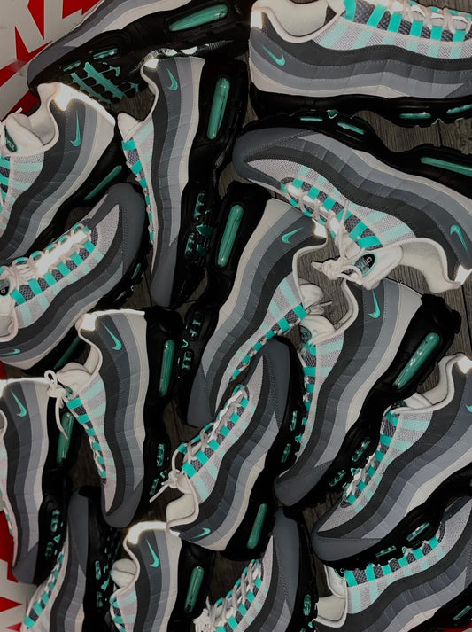 Nike Air Max 95 Hyper Turquoise